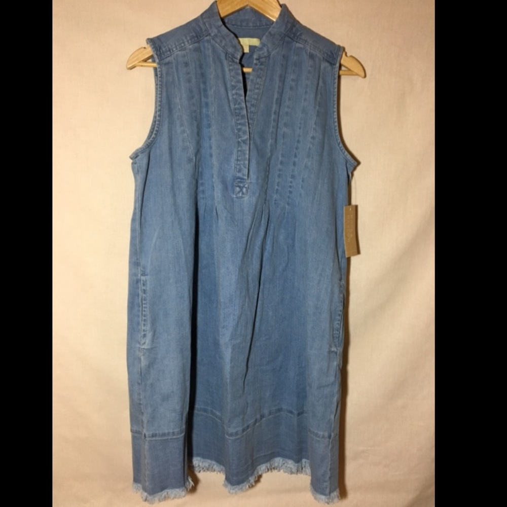 Hope & Harlow Denim Shift Dress